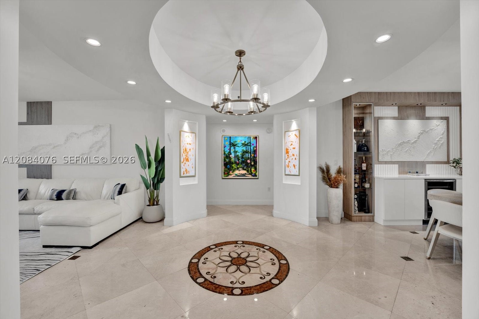 18911 Collins Ave 606