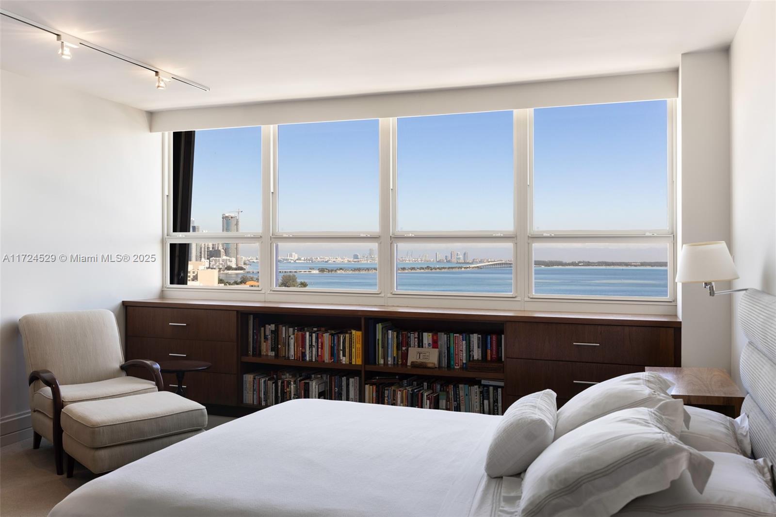 GROVE ISLE CONDO - Residential