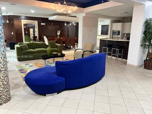 VALENCIA CONDO - Residential