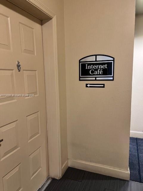 VALENCIA CONDO - Residential