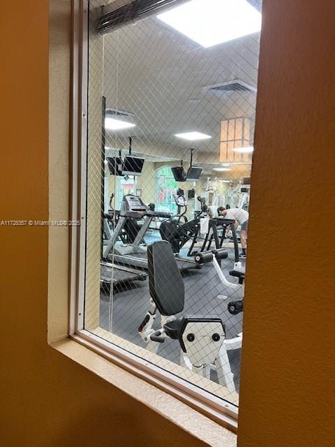 VALENCIA CONDO - Residential