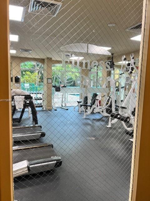 VALENCIA CONDO - Residential