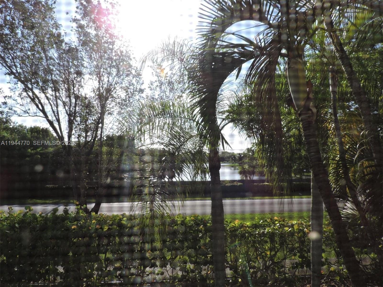 LAKESHORE CONDO #9 - Residential Lease