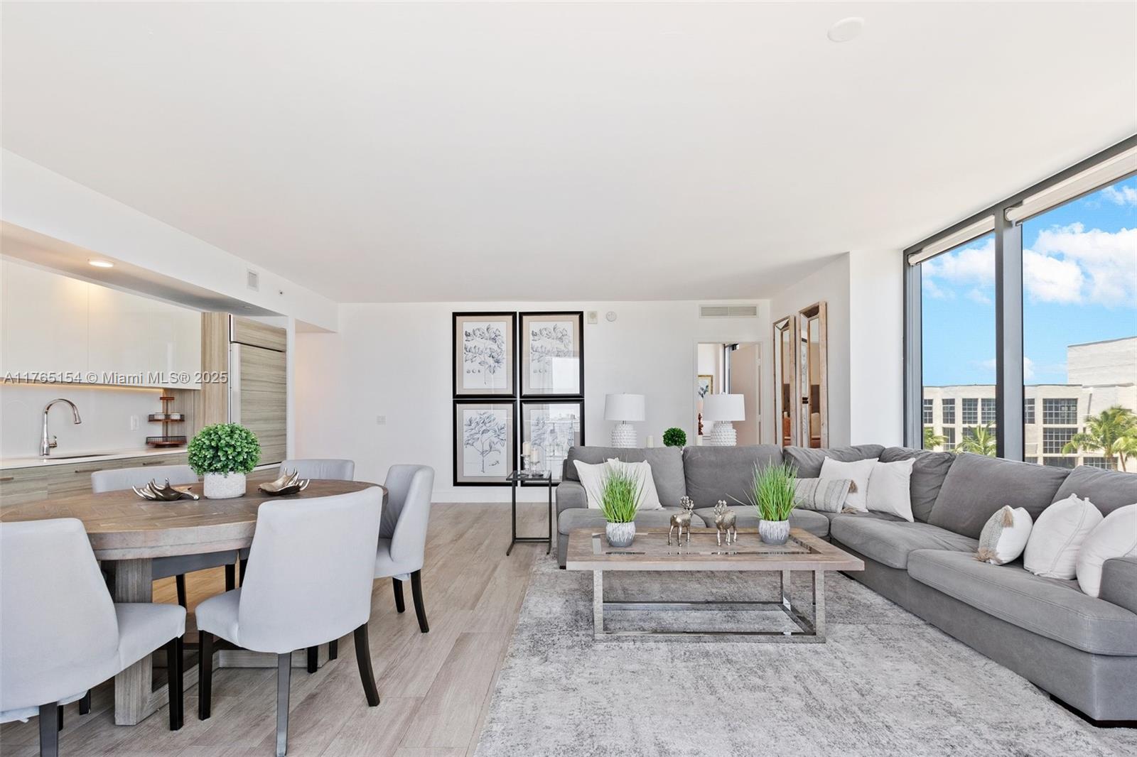 3401 MIDTOWN CONDO - Residential Lease