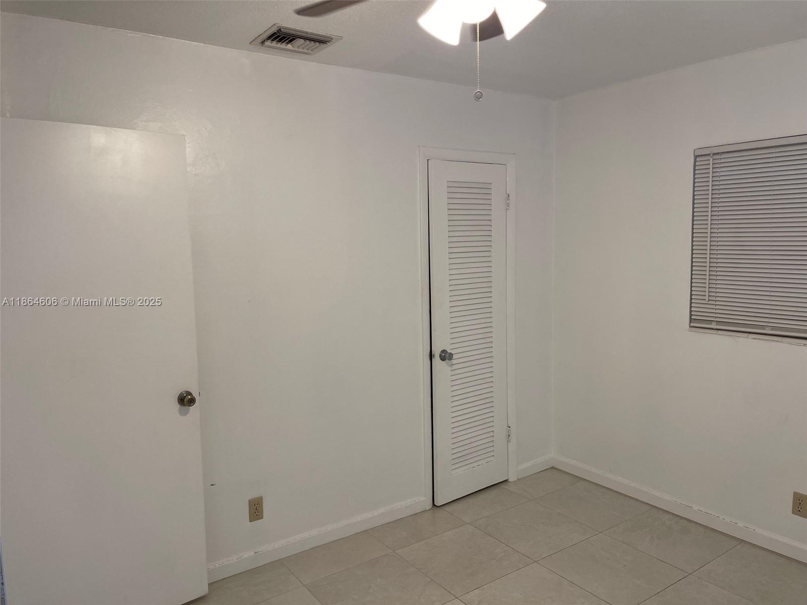 HOLLYWOOD BEACH HEIGHTS S - Residential Lease