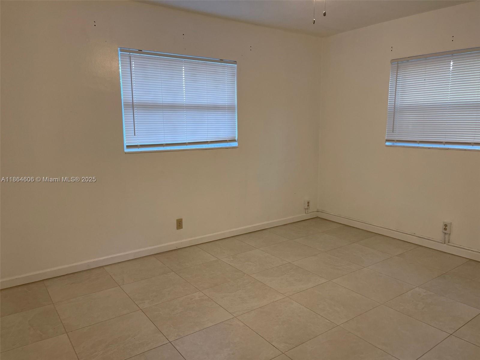 HOLLYWOOD BEACH HEIGHTS S - Residential Lease