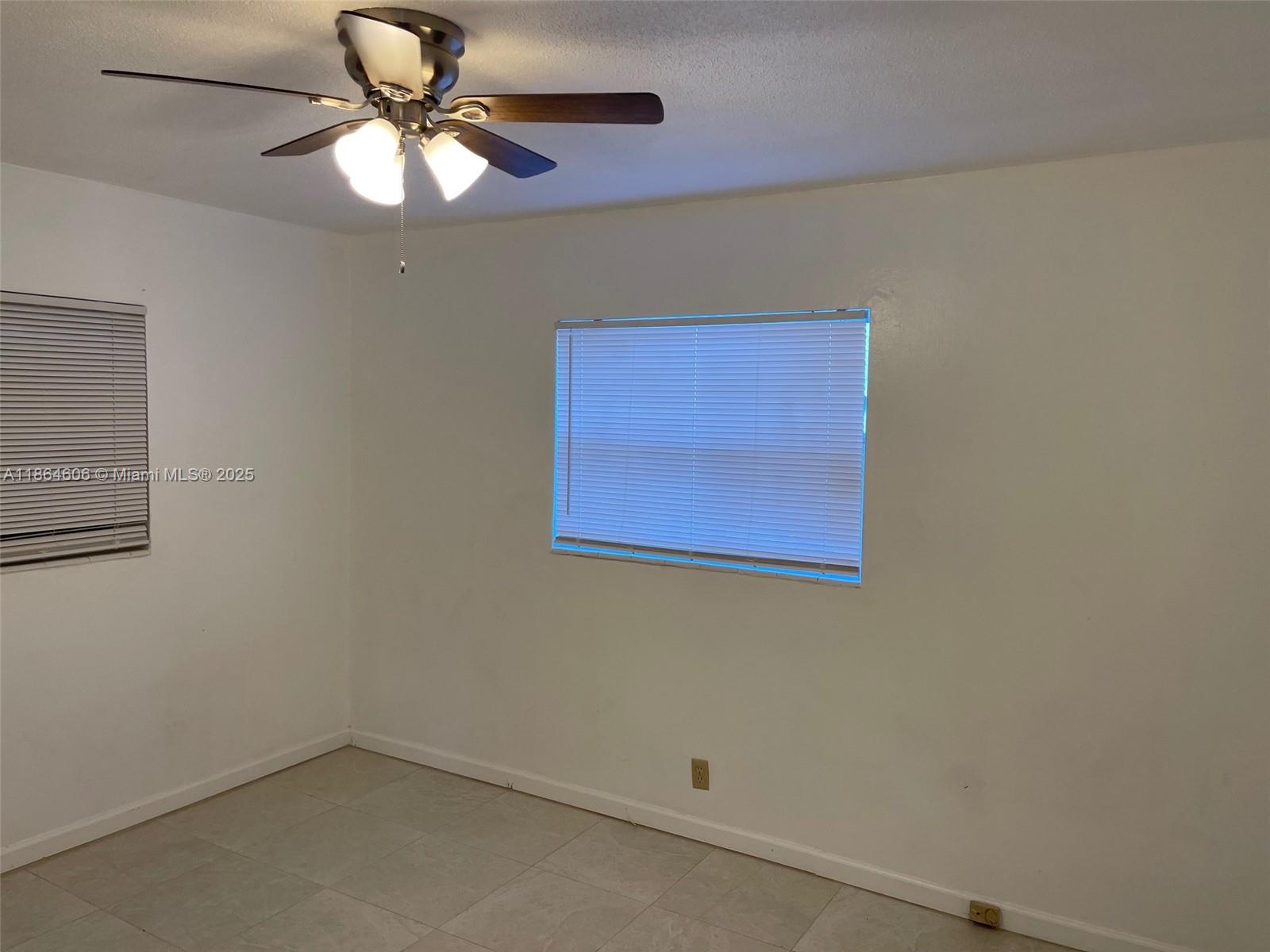 HOLLYWOOD BEACH HEIGHTS S - Residential Lease