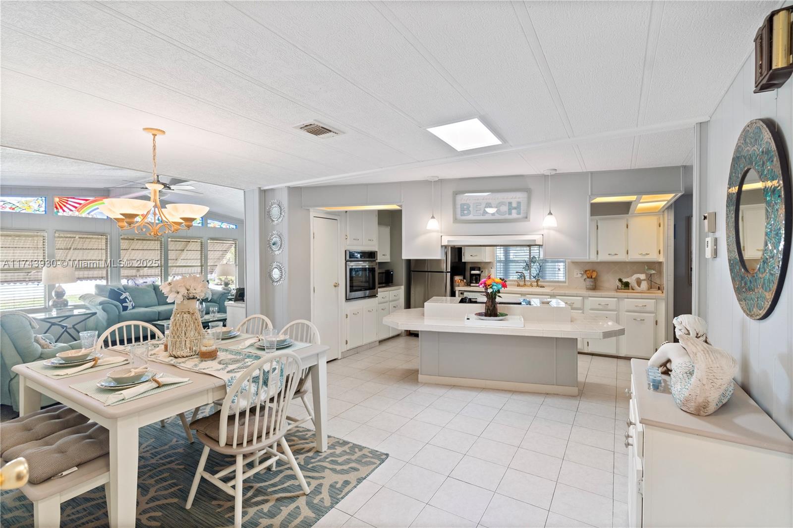 HIGHLAND MEADOWS ESTATES - Residential