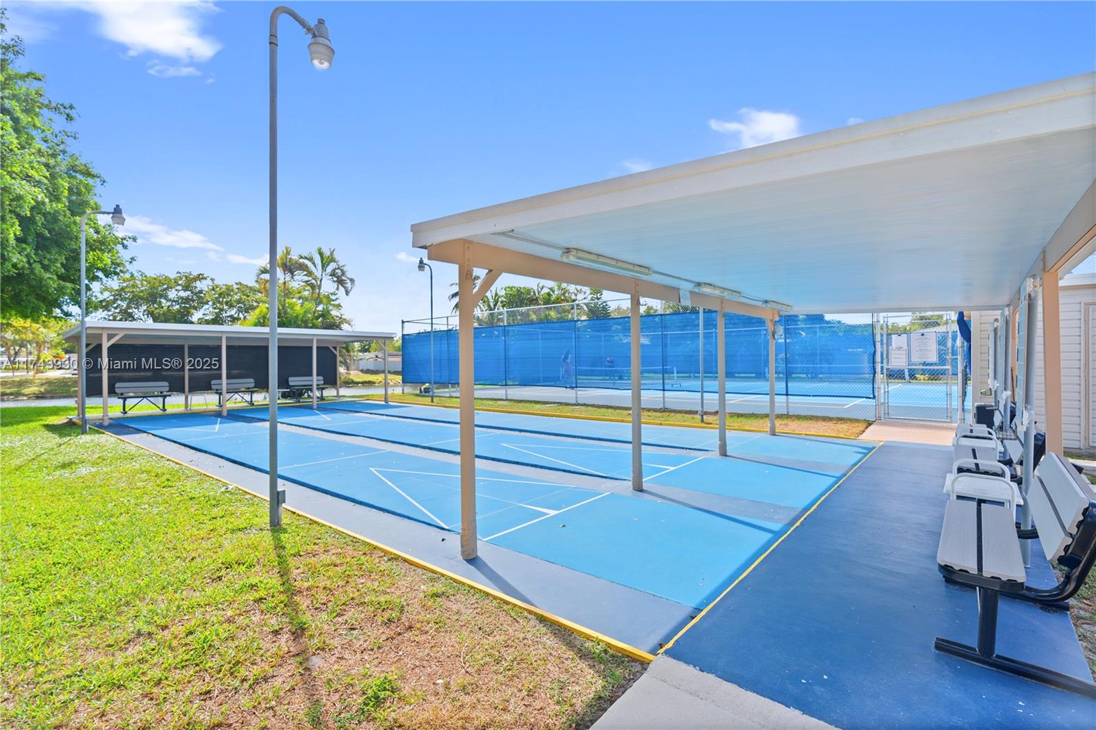 HIGHLAND MEADOWS ESTATES - Residential