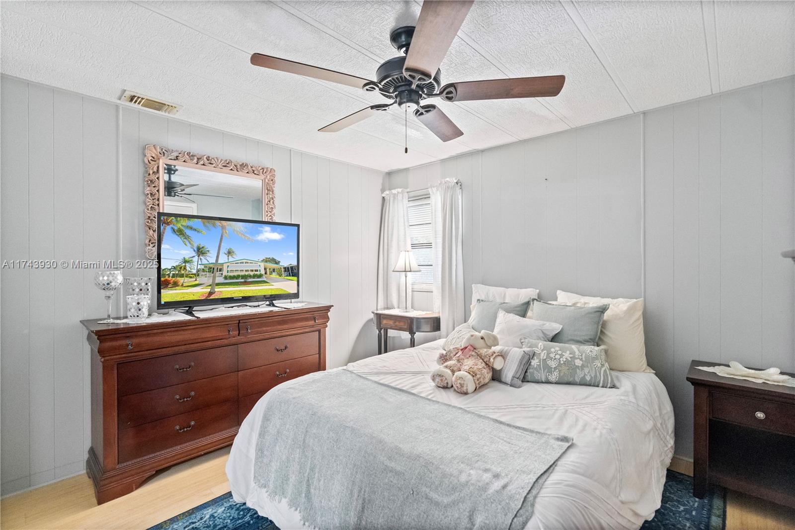 HIGHLAND MEADOWS ESTATES - Residential