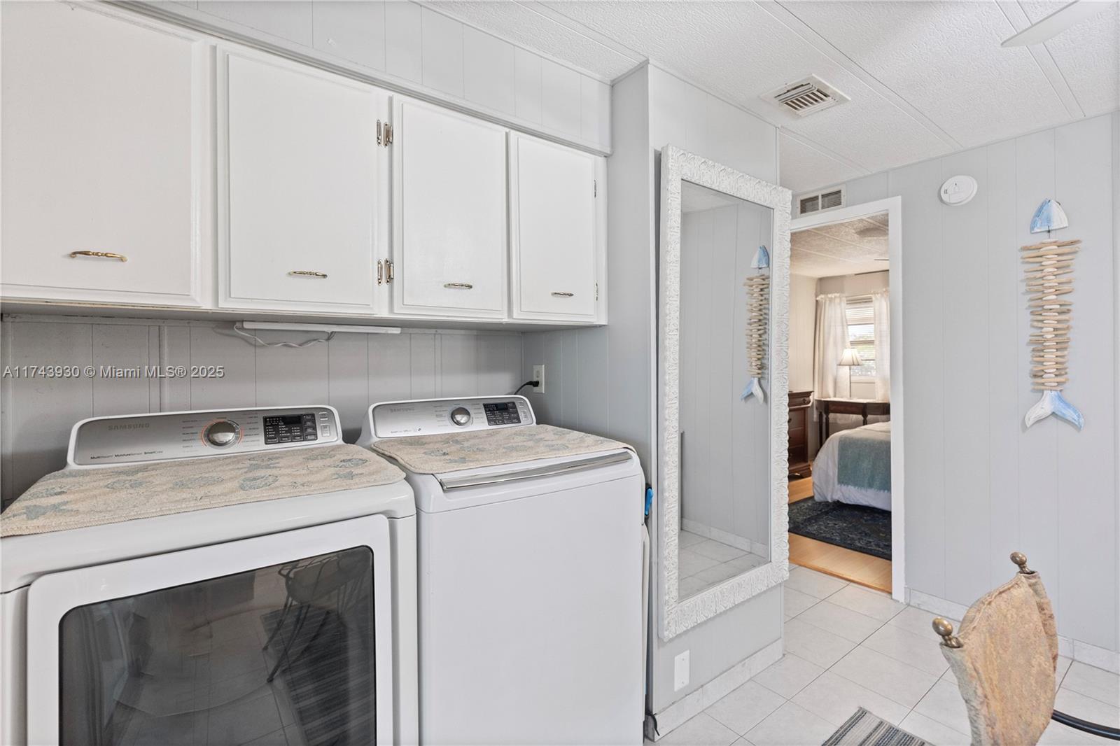 HIGHLAND MEADOWS ESTATES - Residential