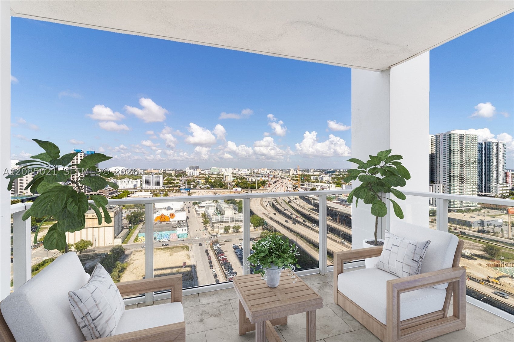 1040 Biscayne Blvd 1806