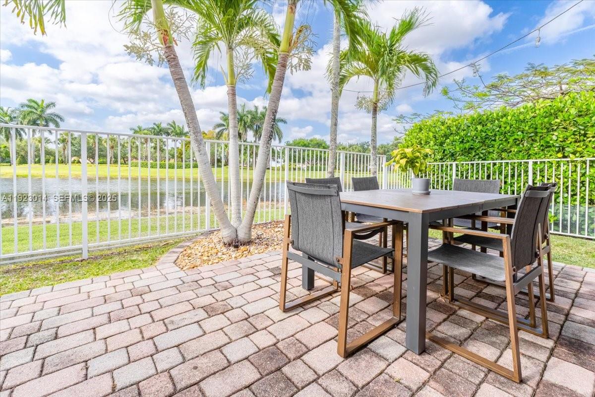 SECTOR 2-PARCELS 12 13 14 - Residential Lease