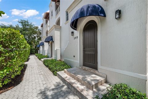 Photo of 349 Madeira Ave #349, Coral Gables, FL 33134 (MLS # A12012883)