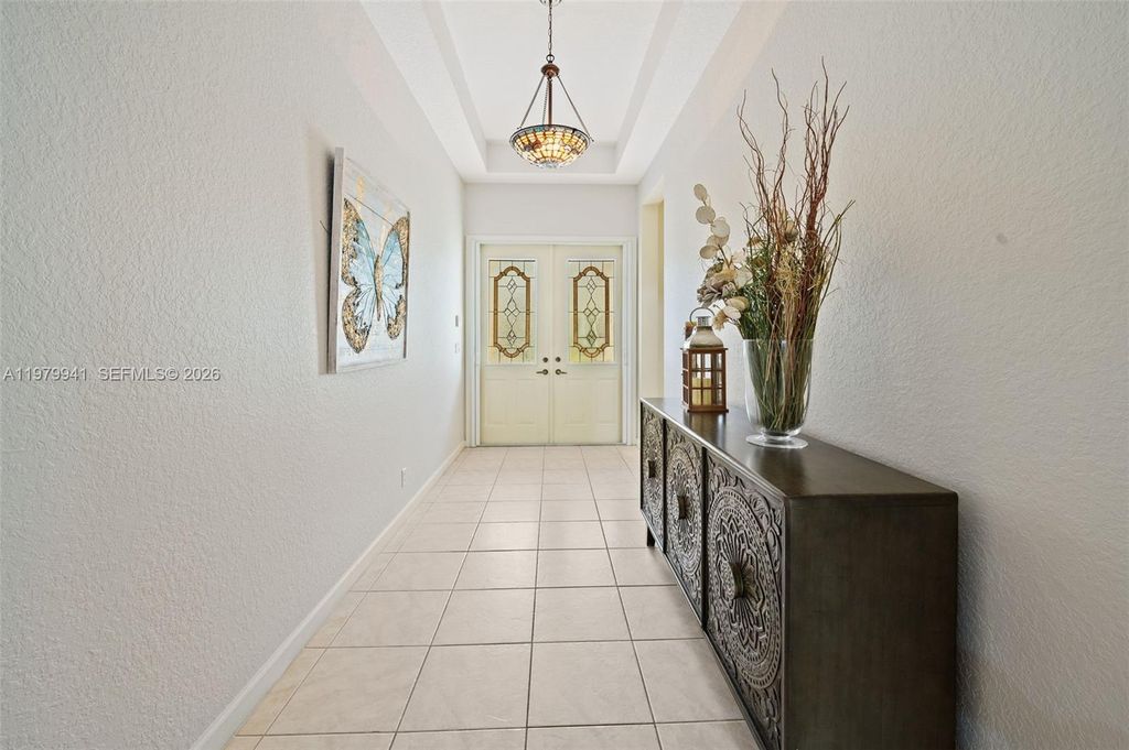 Photo of 132 Via Castilla, Jupiter, FL 33458 (MLS # A11979941)