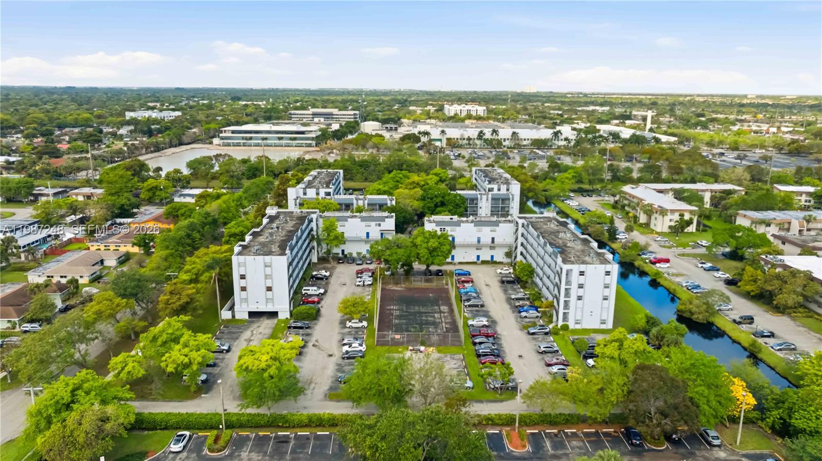 VILLAGE SQUARE CONDO - Residential