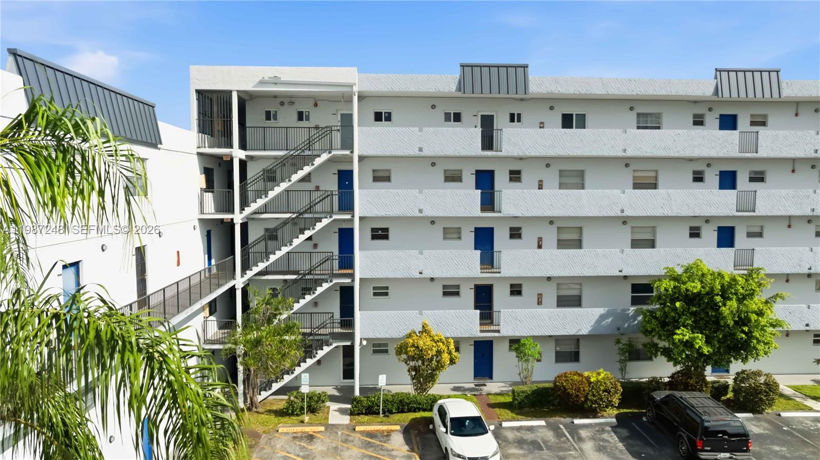 VILLAGE SQUARE CONDO - Residential