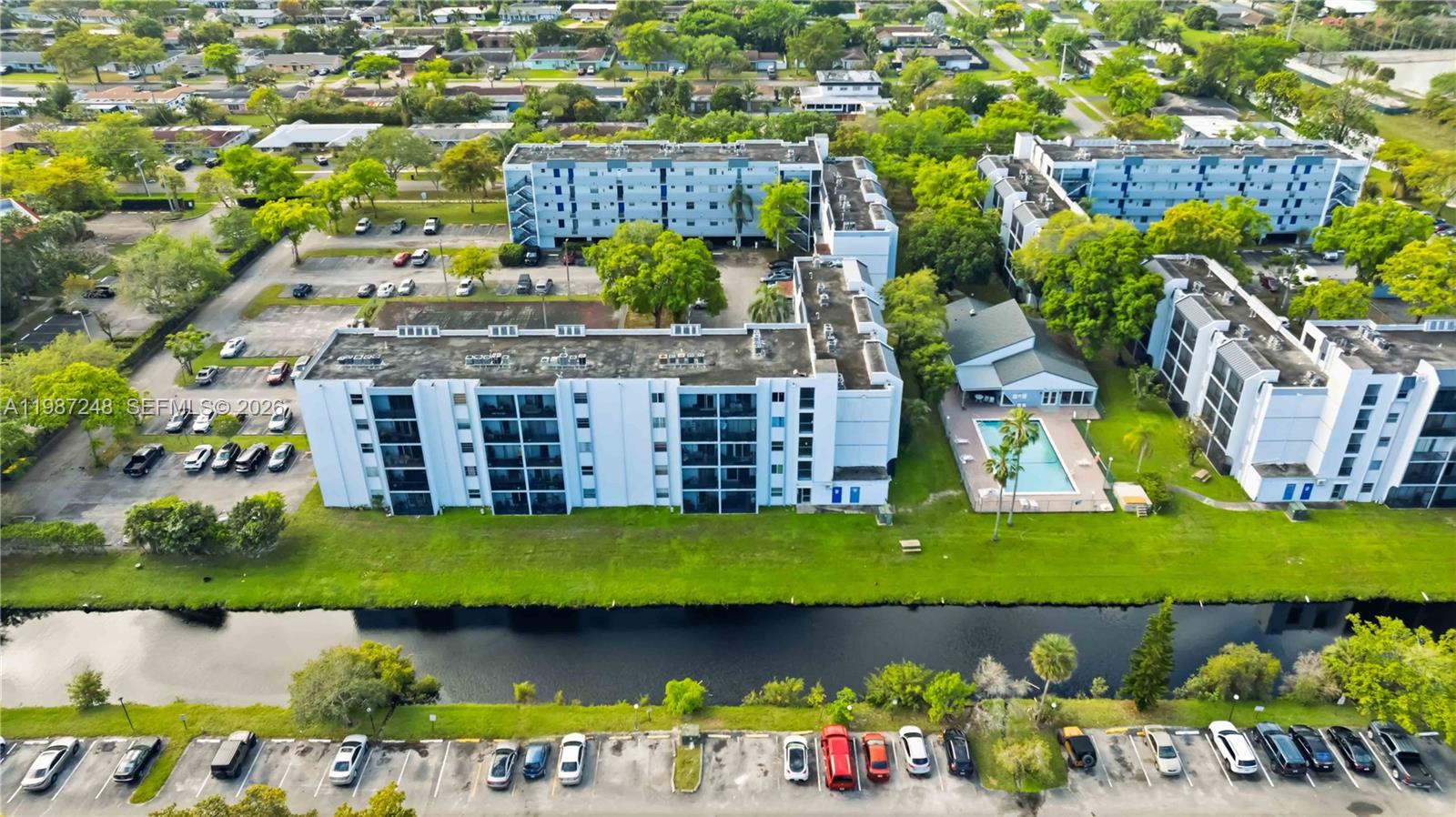 VILLAGE SQUARE CONDO - Residential