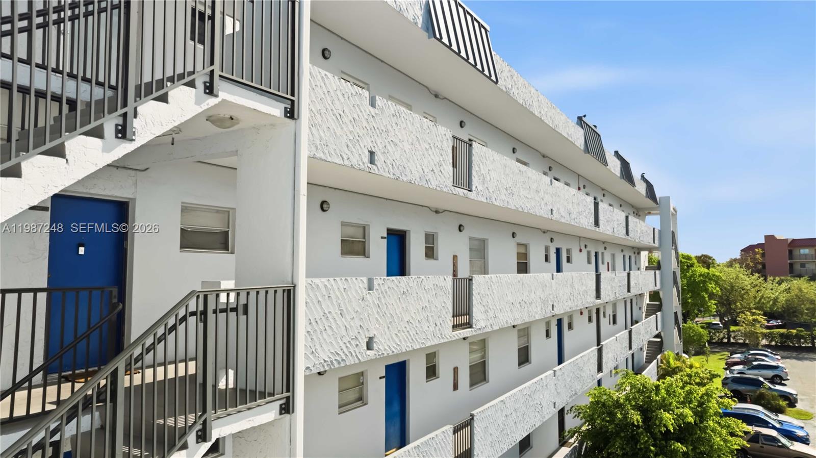 VILLAGE SQUARE CONDO - Residential