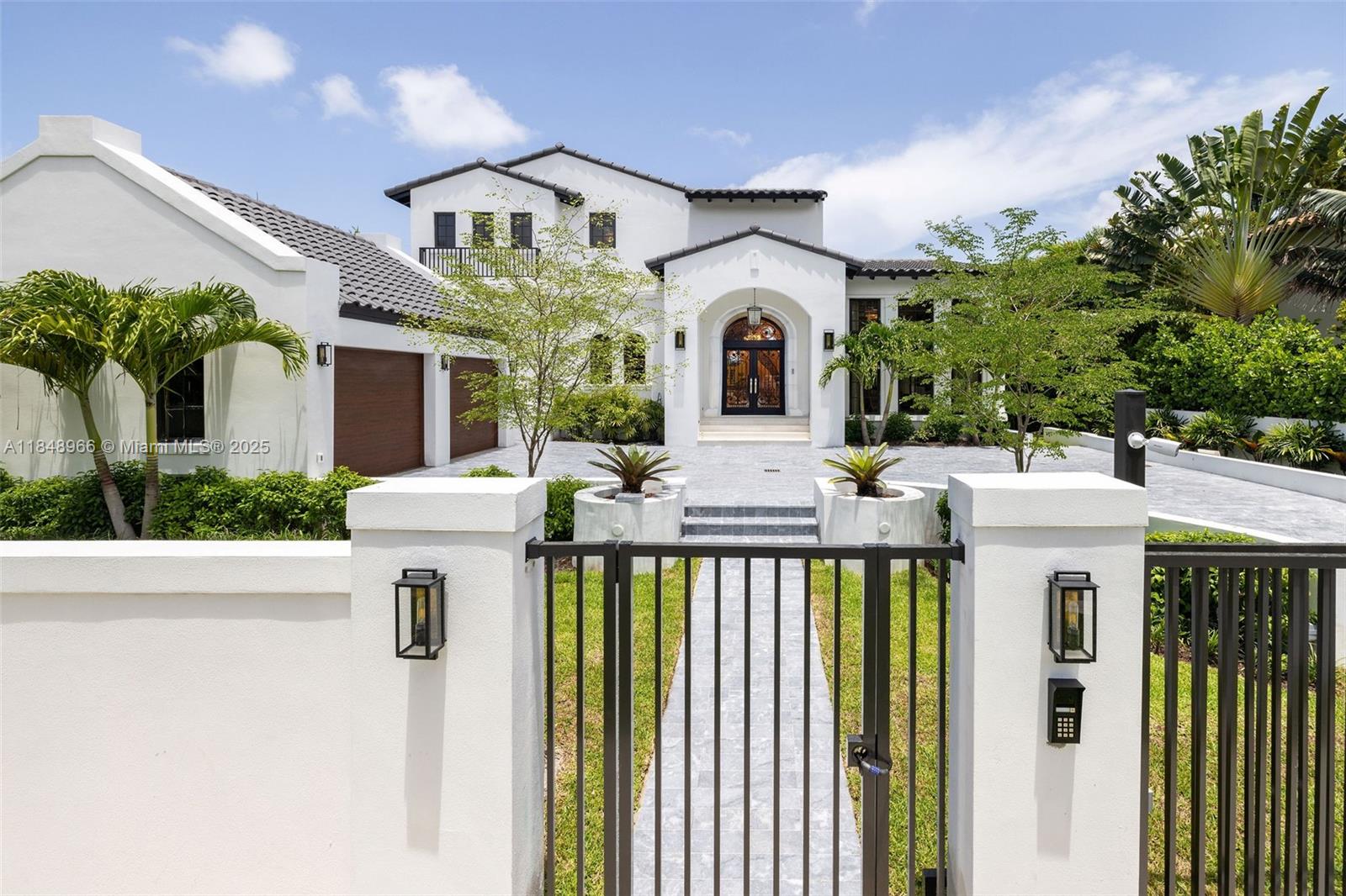 2321 N Bay Rd