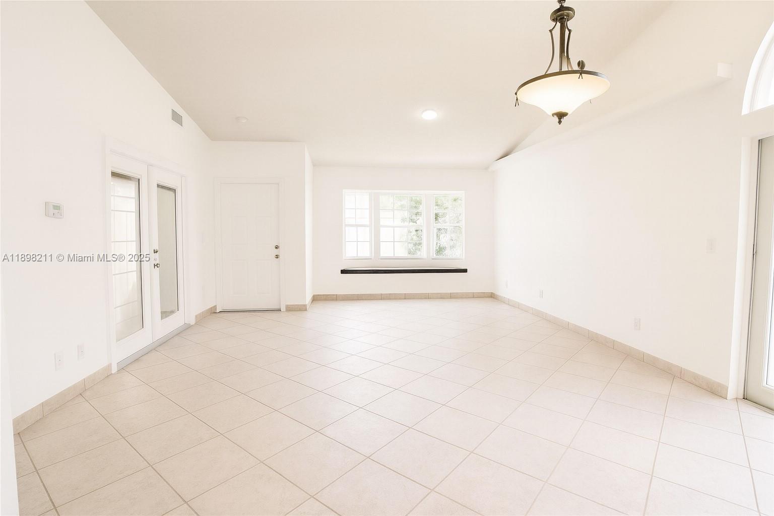 STONEYBROOK AT COUNTRY WA - Residential Lease