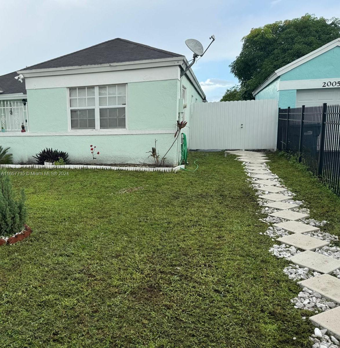 Absolutely stunning Efficiency. Come see this peaceful new comfortable apartment with two bedrooms, one bathroom in a great, central and quiet neighborhood. with a private outdoor space to enjoy, new kitchen with refrigerator, and microwave. New and independent A/C, Water, Internet and electricity included. NO LAUNDRY. First month and one security deposits required. 2 Spaces, Call listing agent for appointment.