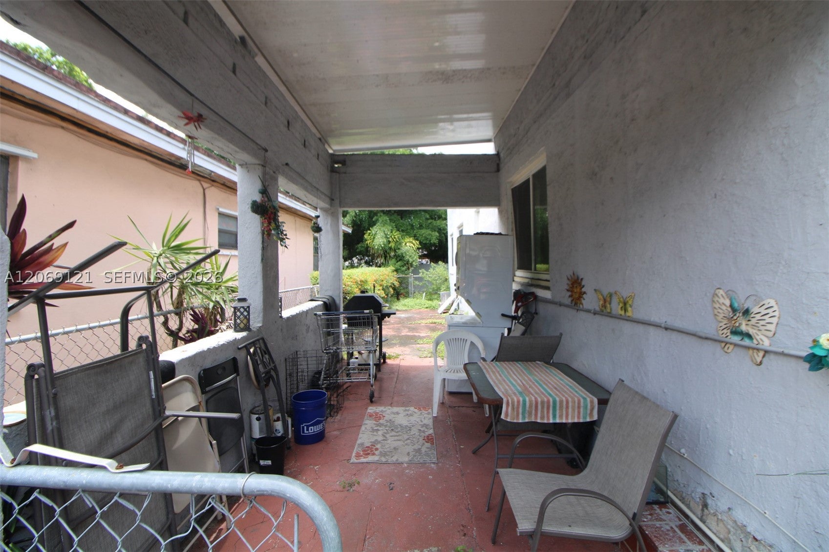 7010 NW 6th Ave, Miami FL 33150
