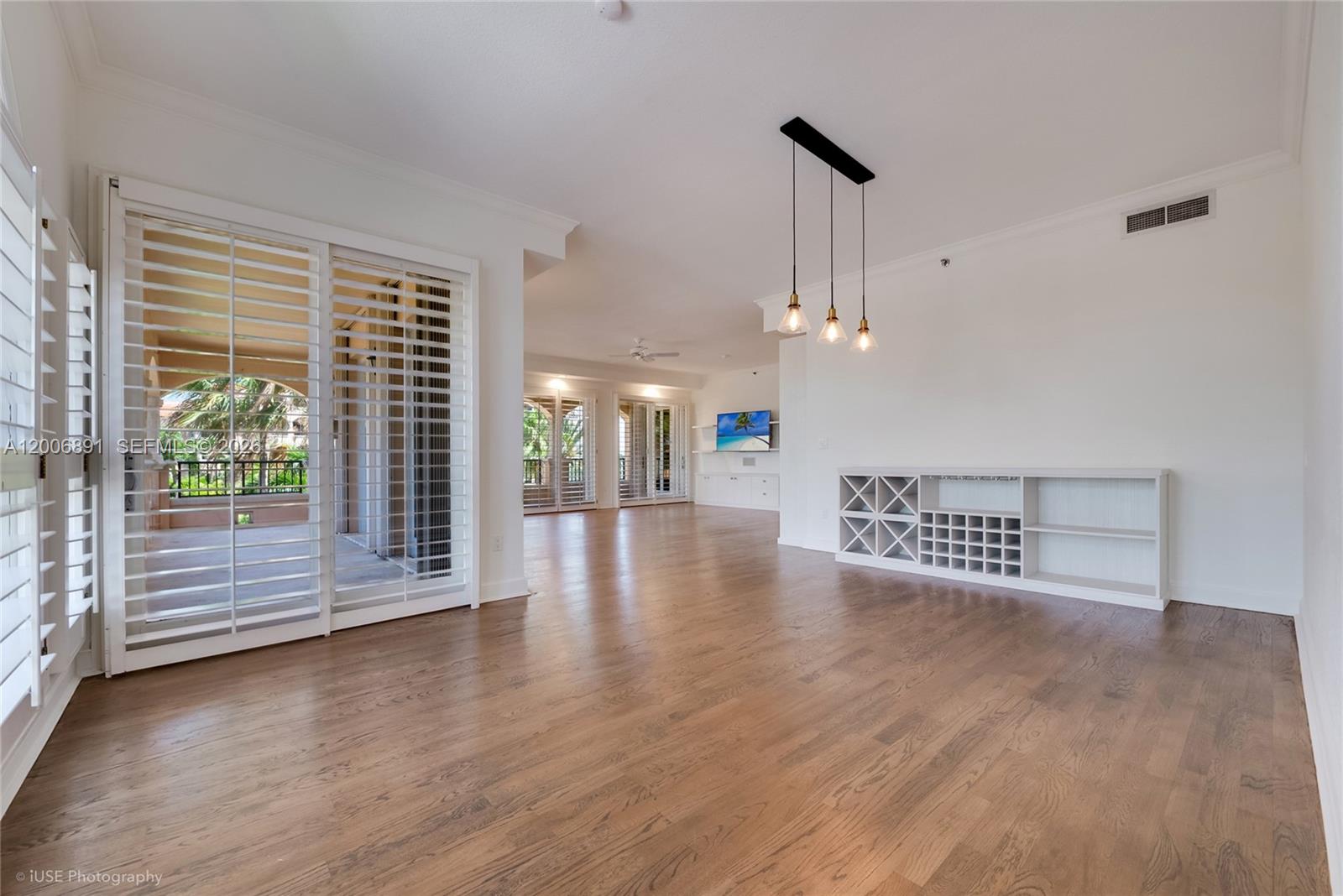 DEERING BAY CONDO I - Residential