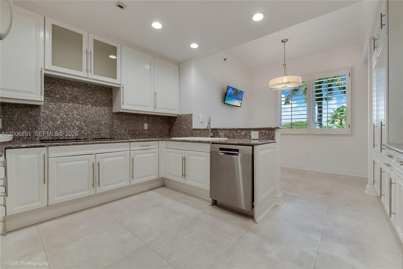 DEERING BAY CONDO I - Residential