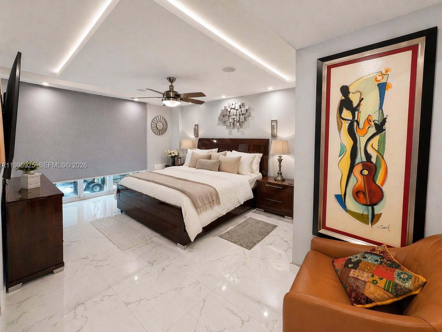 THE PALMS CONDO - Residential Lease