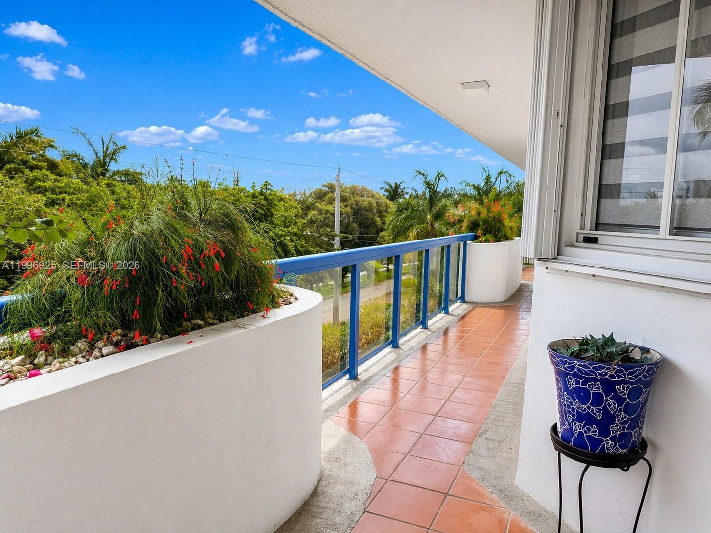 THE PALMS CONDO - Residential Lease