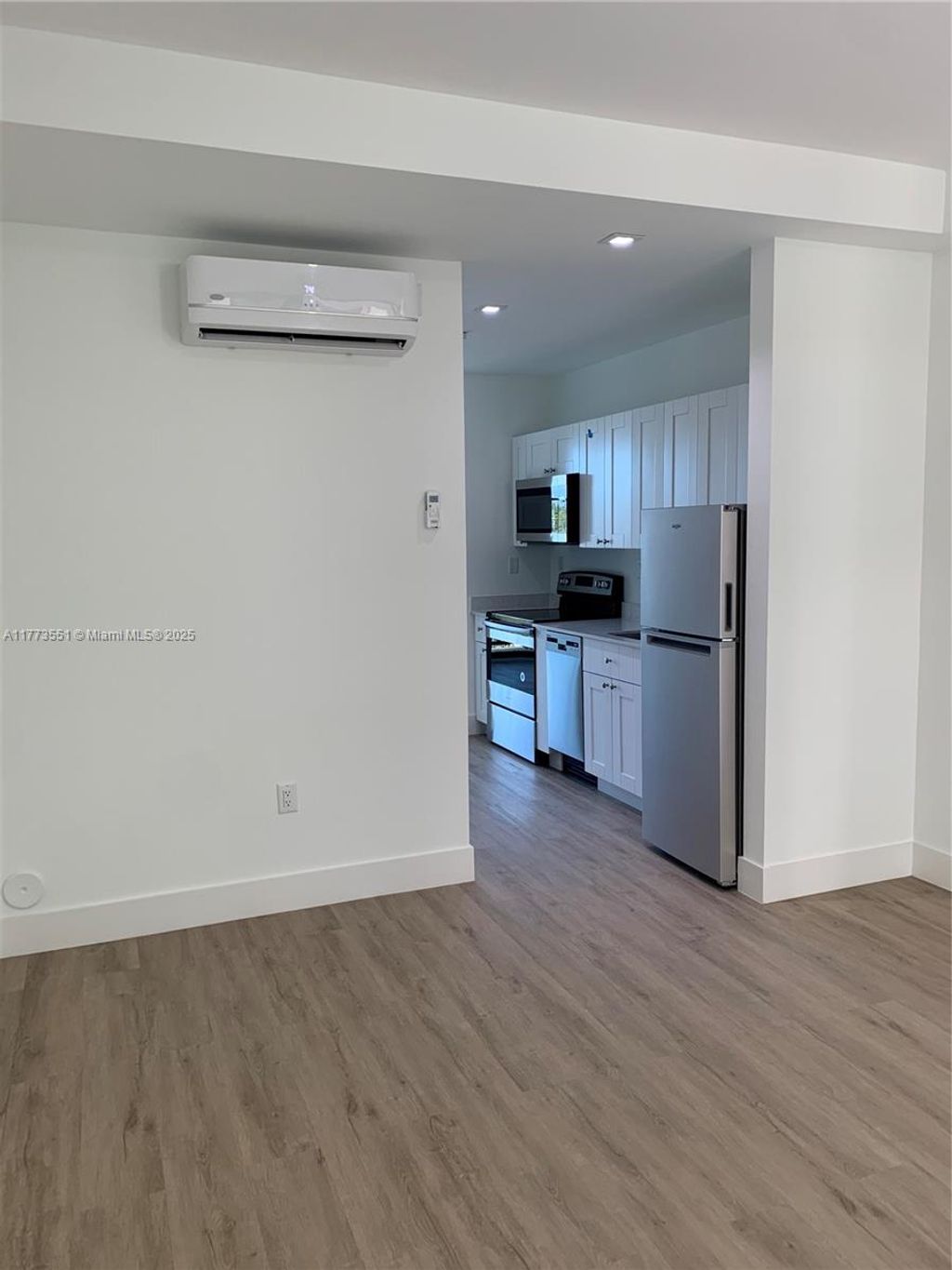 Photo of 4100 SW 64th Ave #212, Davie, FL 33314 (MLS # A11773551)