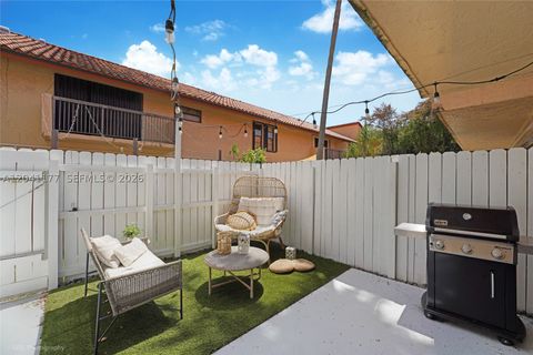 Tiny photo for 10137 SW 77th Ct, Miami, FL 33156 (MLS # A12041177)