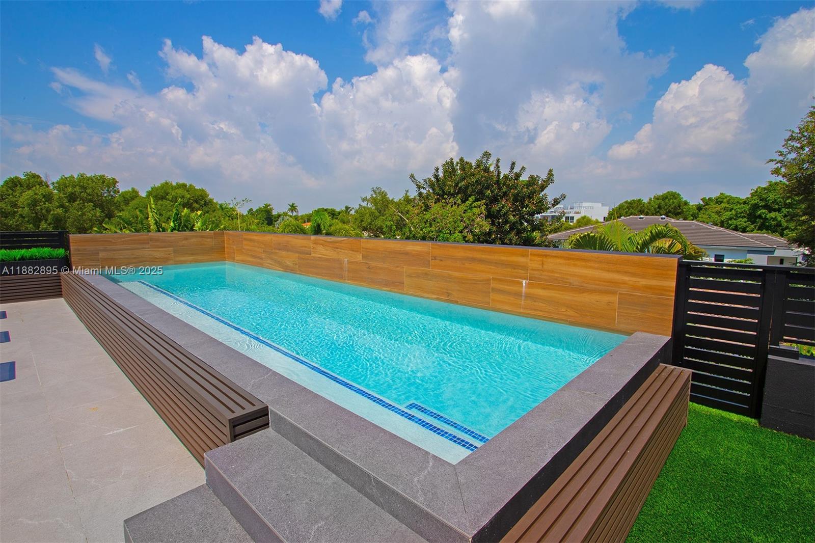 HOLLEMAN PARK - Residential