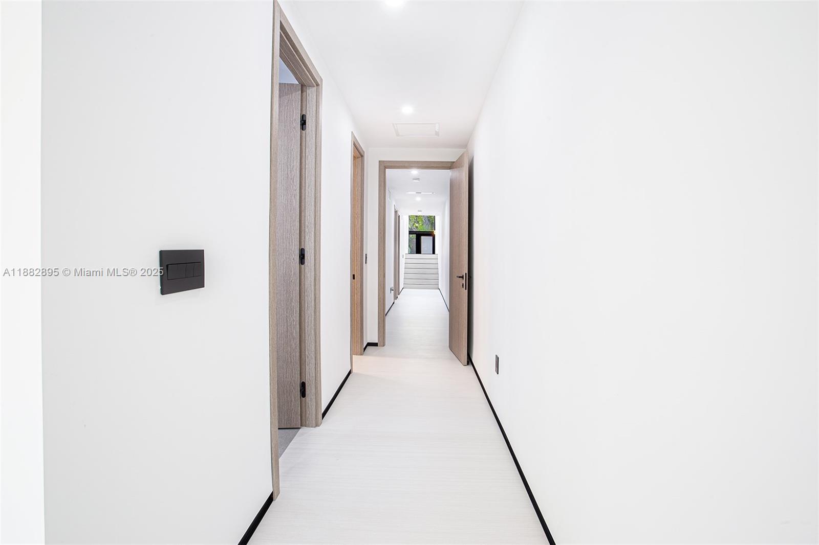 HOLLEMAN PARK - Residential