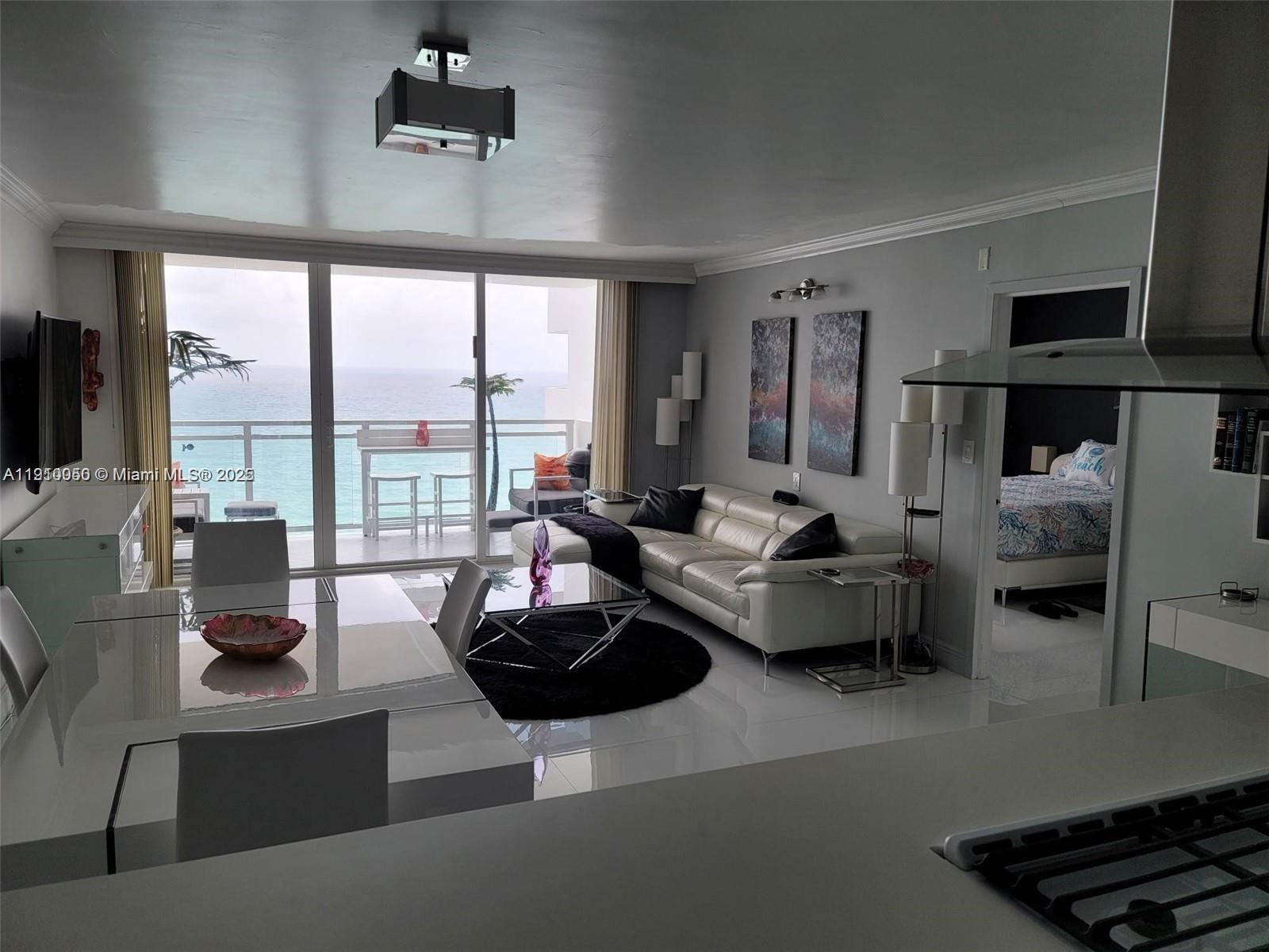 PARKER PLAZA CONDO ESTATE - Residential Lease