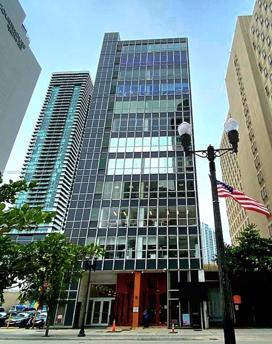 Located steps from the courthouse! Move-in ready 1,110 SF office space located directly across the street from the Miami-Dade County Courthouse in the heart of Downtown Miami’s business district. Office suite contains 5 spacious offices, modern kitchenette, 6-person conference room, copy room, mail room, and reception area. Building features beautiful marble lobby. Within walking distance to several transportation options including Metrorail/Metromover, and Brightline stations. Space sharing with Landlord may be possible. Furniture is available. Term is negotiable. Full Service rental rate includes electric, internet, and janitorial.
