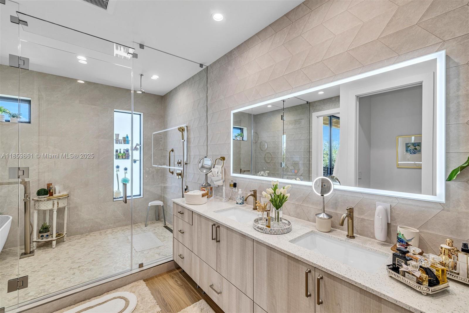 MILLER TOWNHOME CONDO - Residential