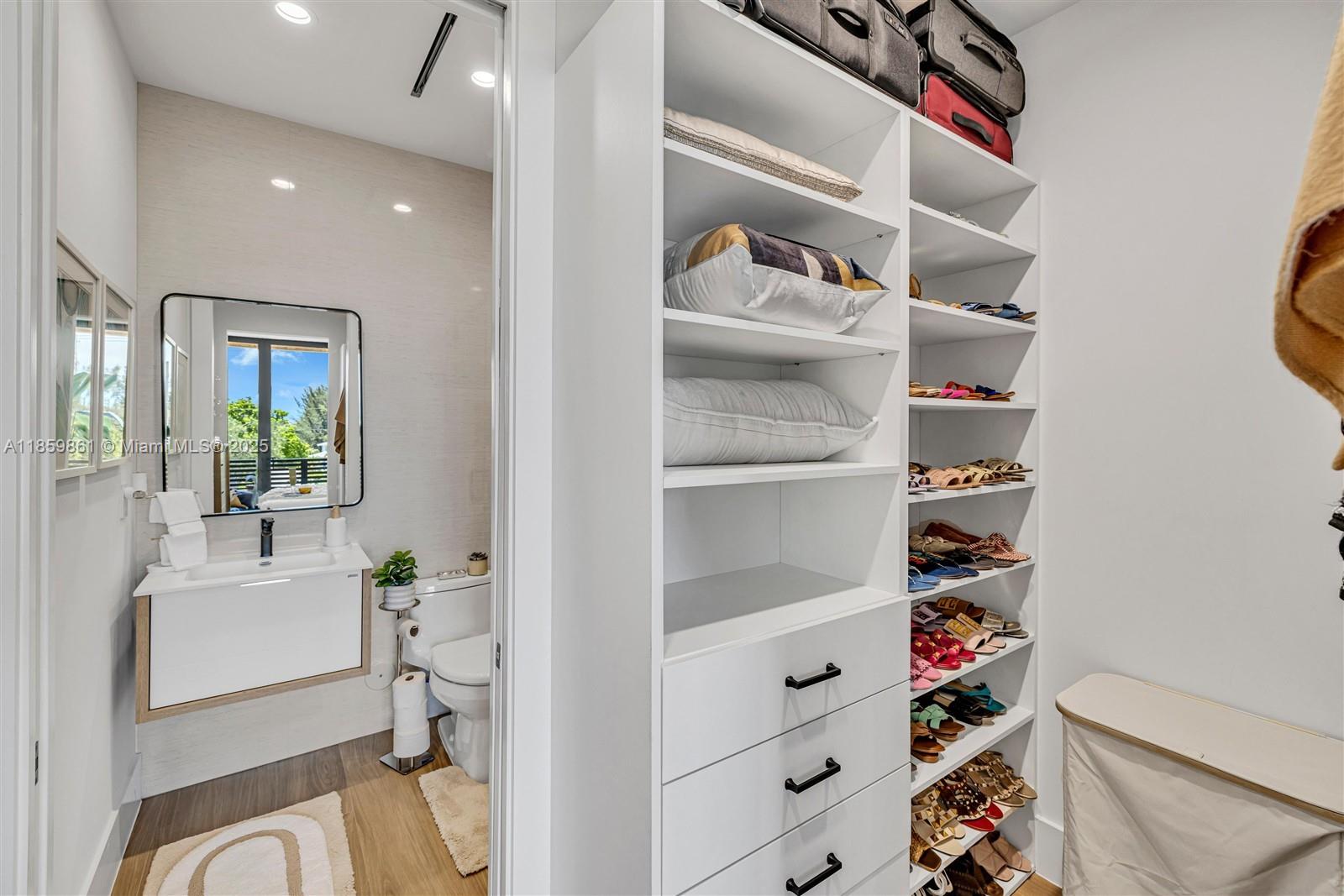 MILLER TOWNHOME CONDO - Residential