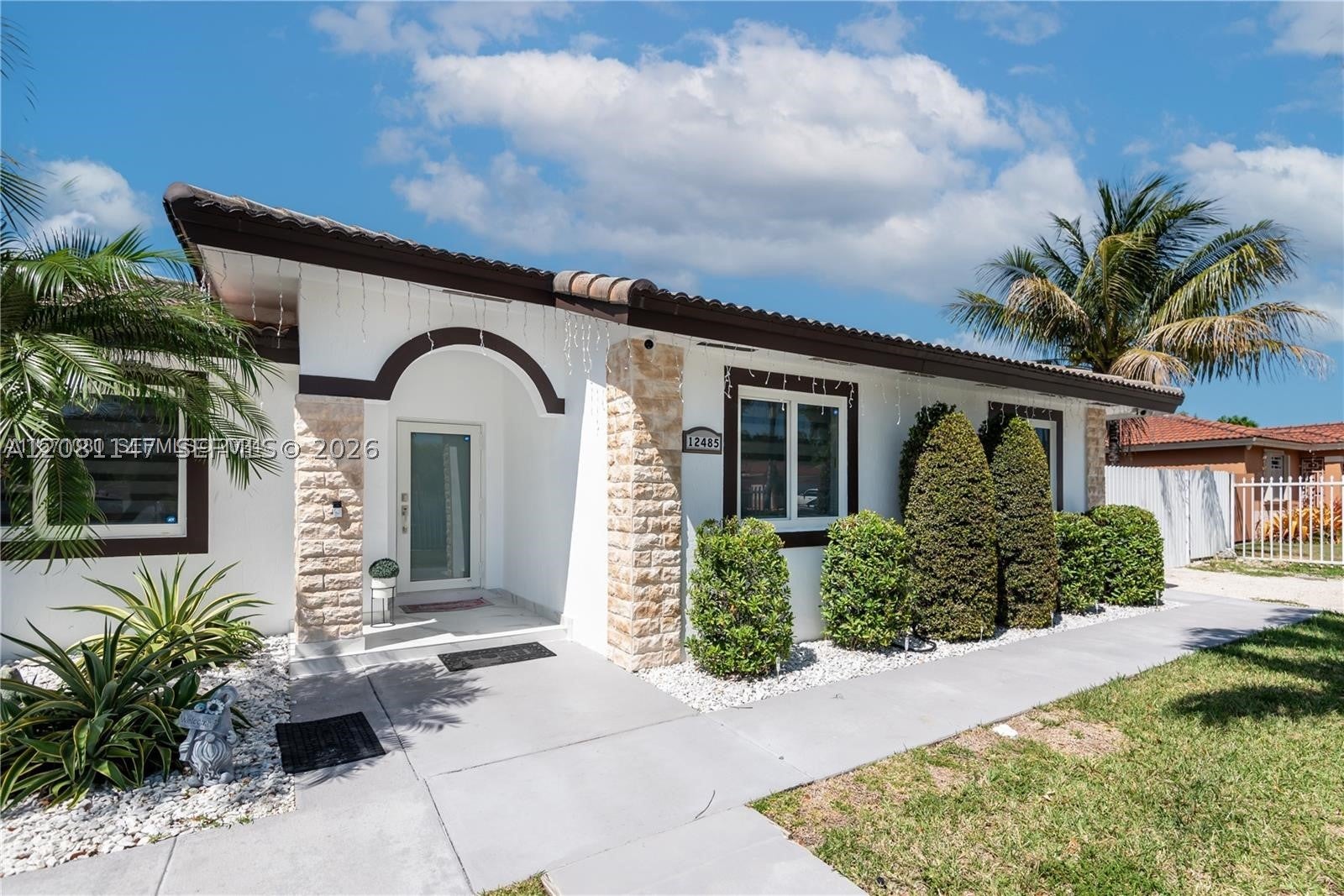 12485 SW 220th St, Miami FL 33170