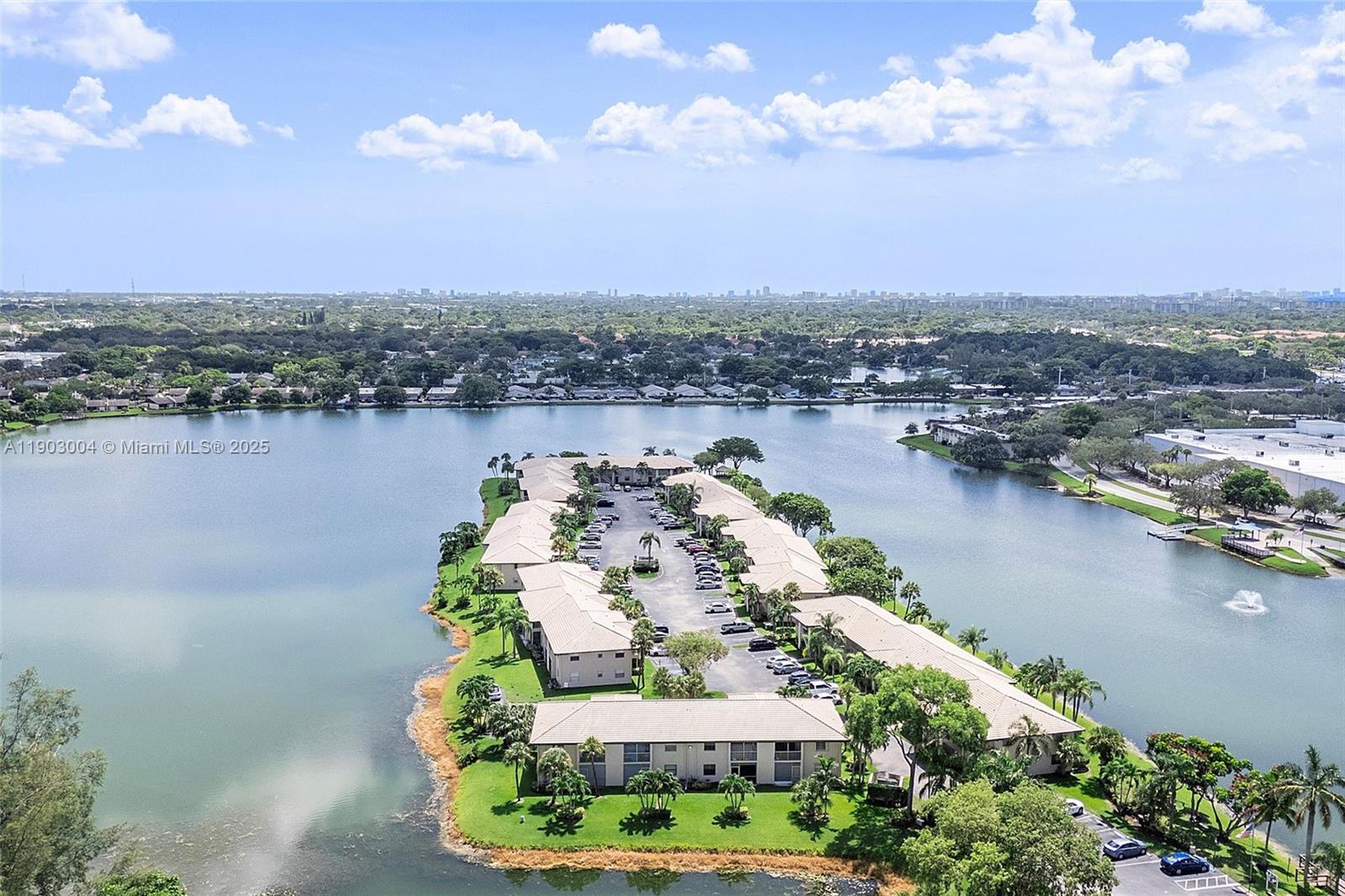 VIEWPOINTE CONDO - Residential