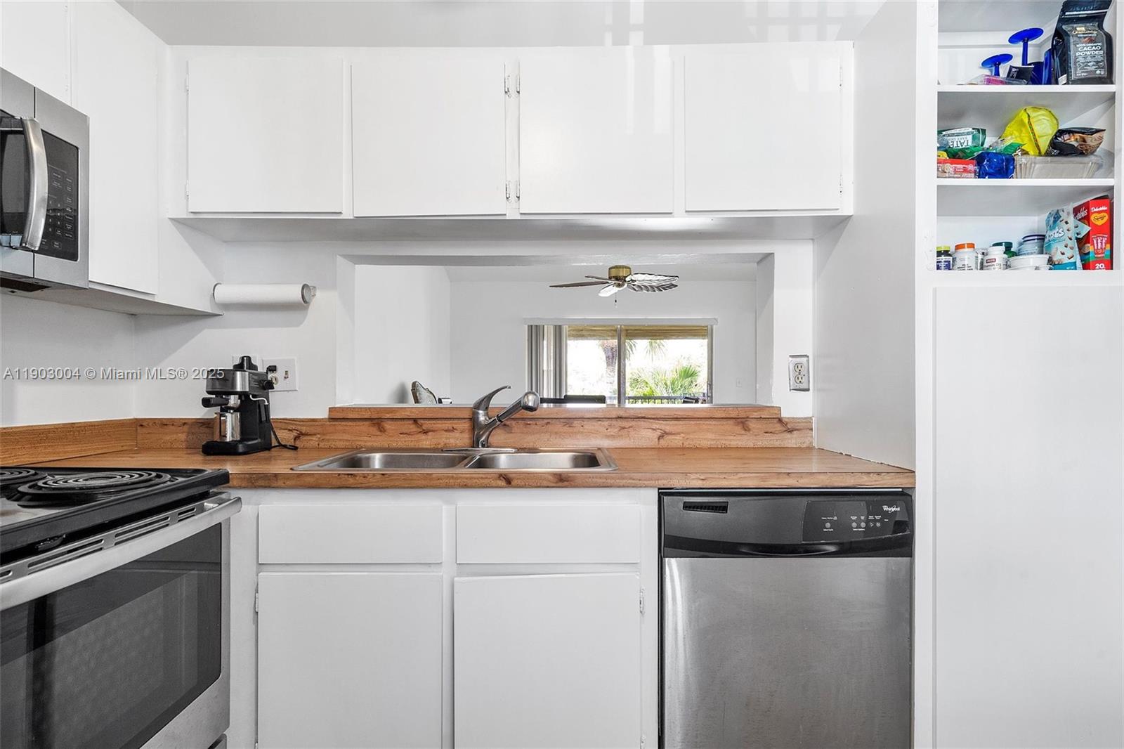 VIEWPOINTE CONDO - Residential