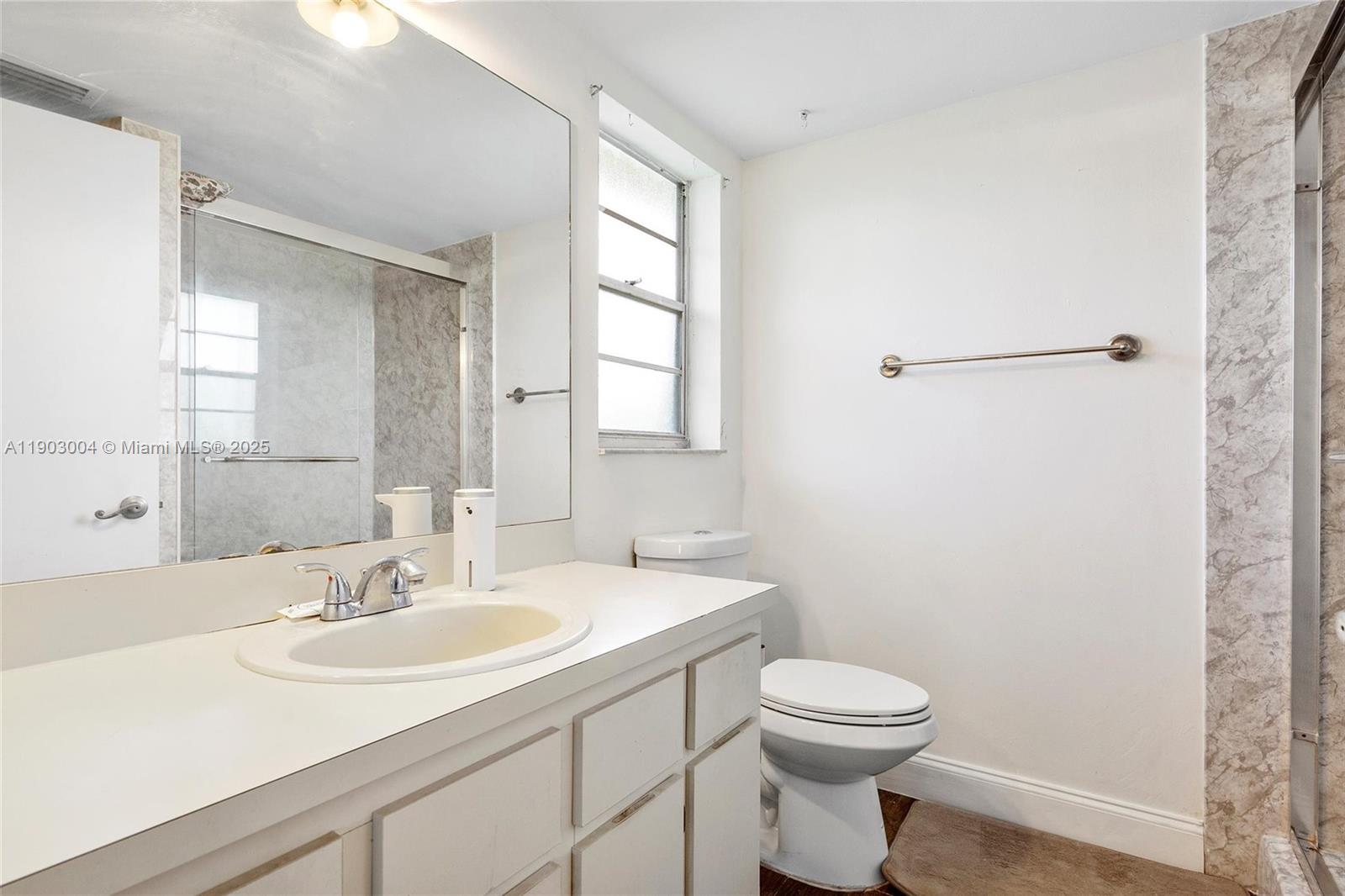 VIEWPOINTE CONDO - Residential