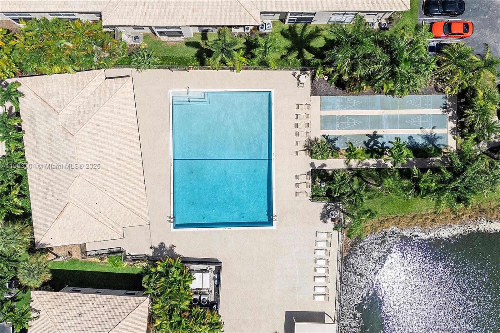 VIEWPOINTE CONDO - Residential