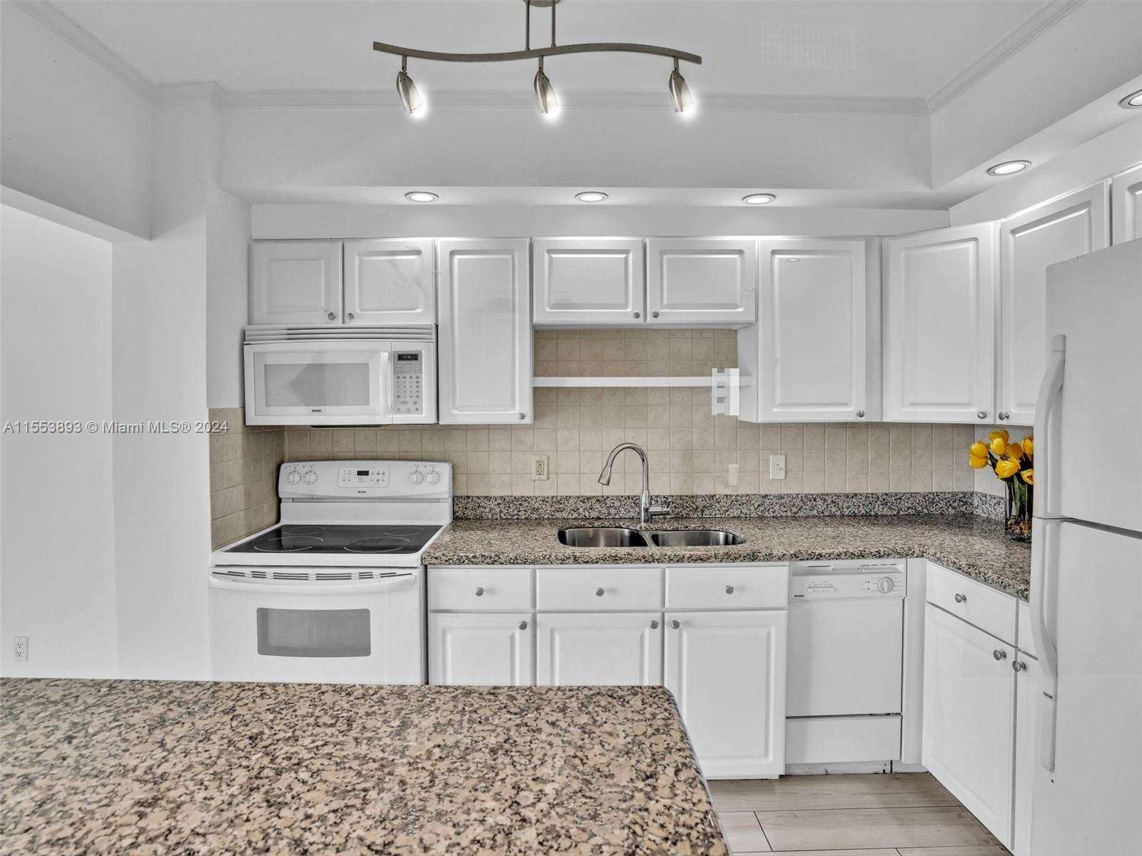 BAKER TOWERS CONDO - Residential Lease