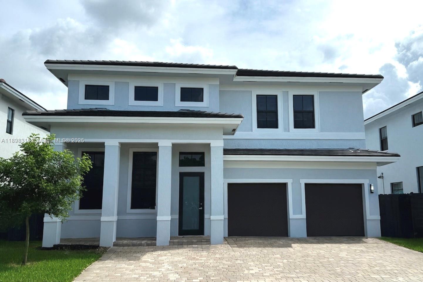 BISMARK VILLAS - Residential Lease