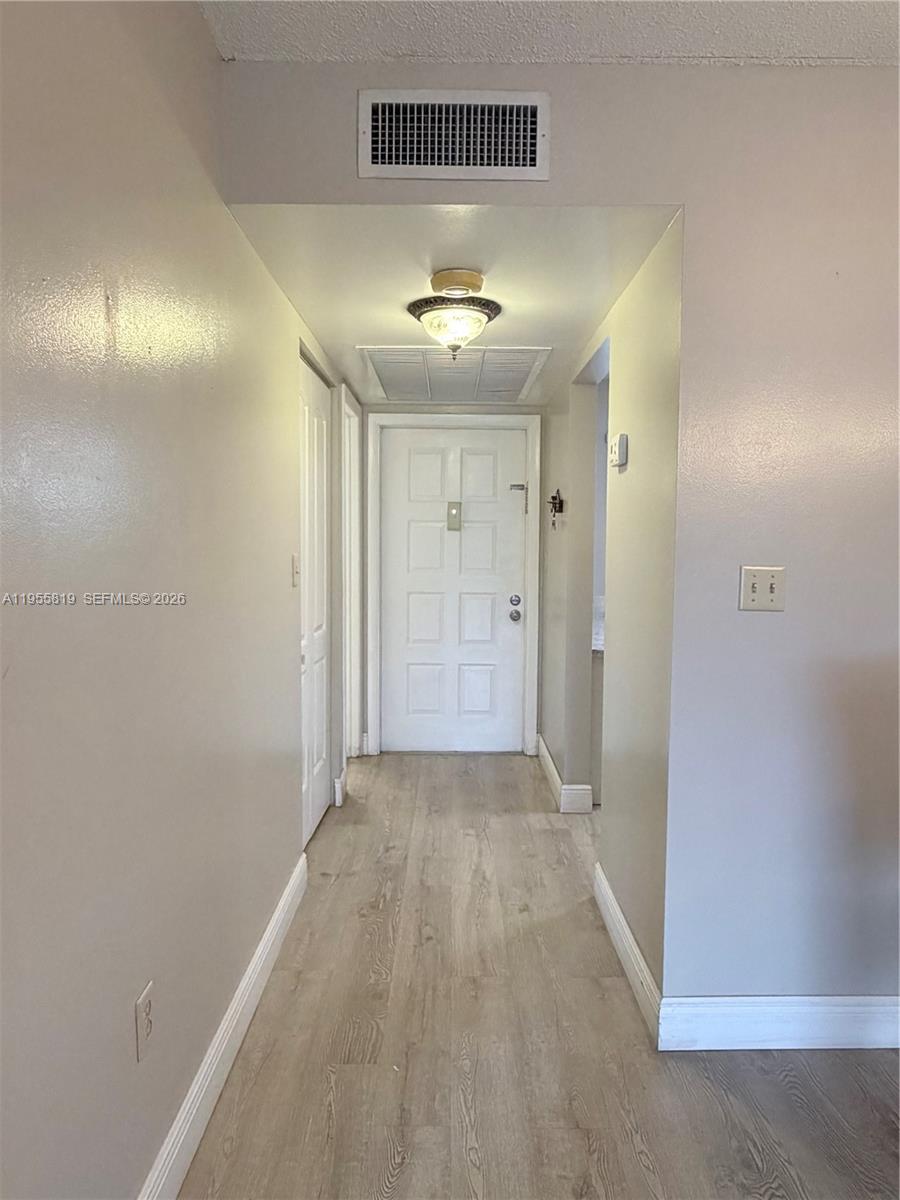 COLONY POINT 6 CONDO - Residential