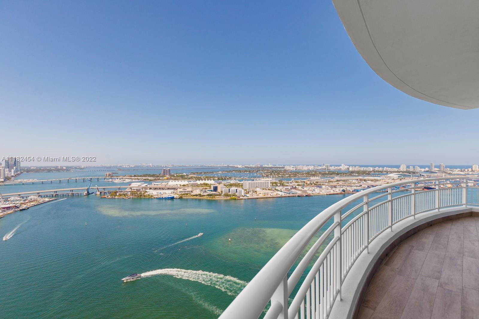 THREE TEQUESTA POINT COND - Residential