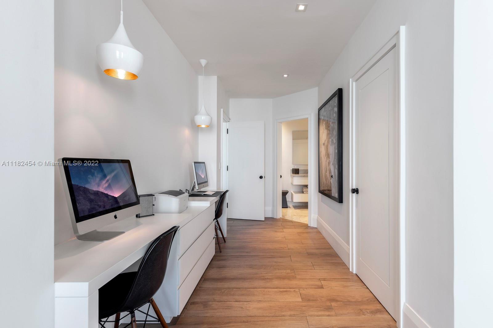 THREE TEQUESTA POINT COND - Residential