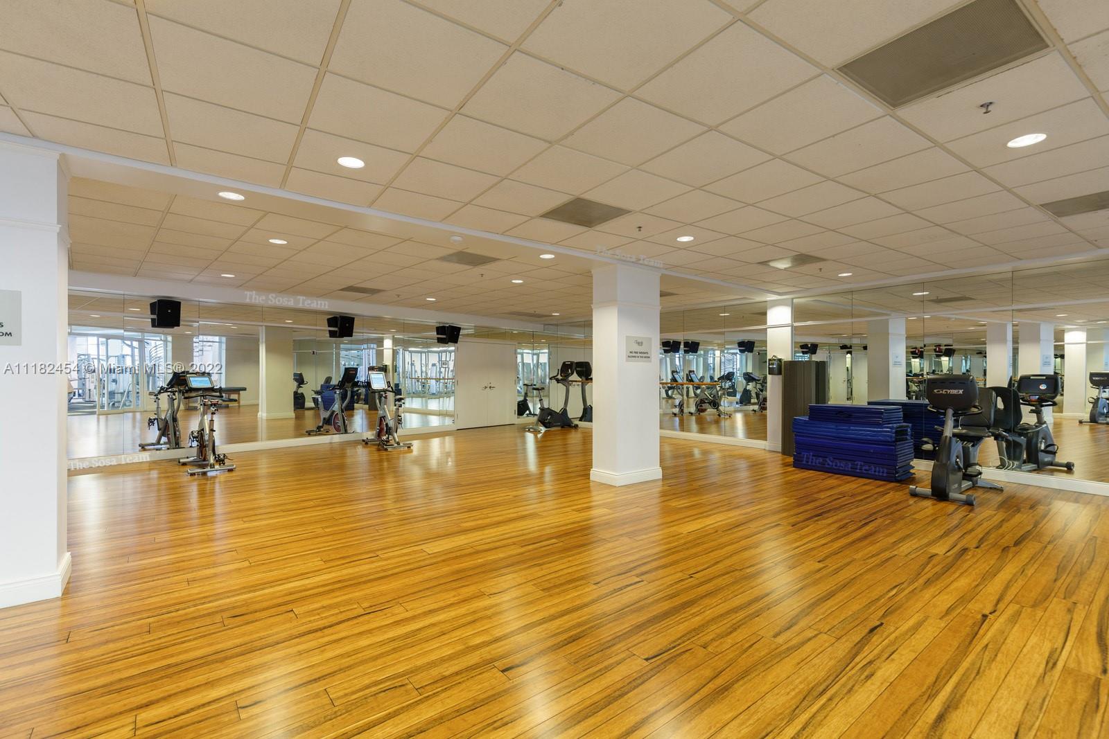 THREE TEQUESTA POINT COND - Residential